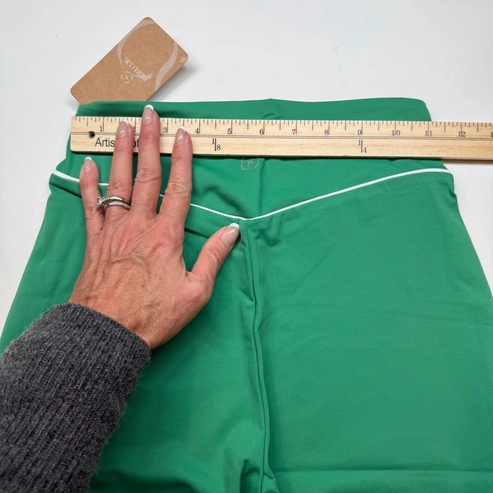 RIHOAS Natural Waist Lycra Bike Shorts Green Women's Size‎ Medium New With Tag